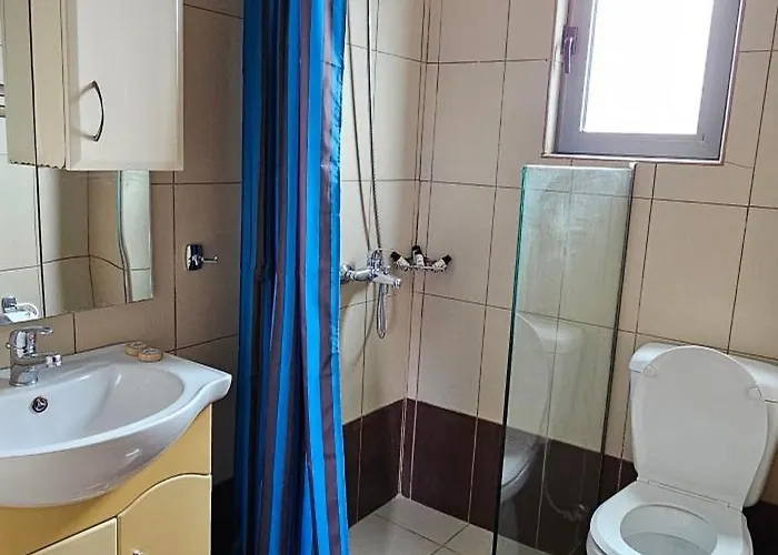 North Bay Daire Rhodes City